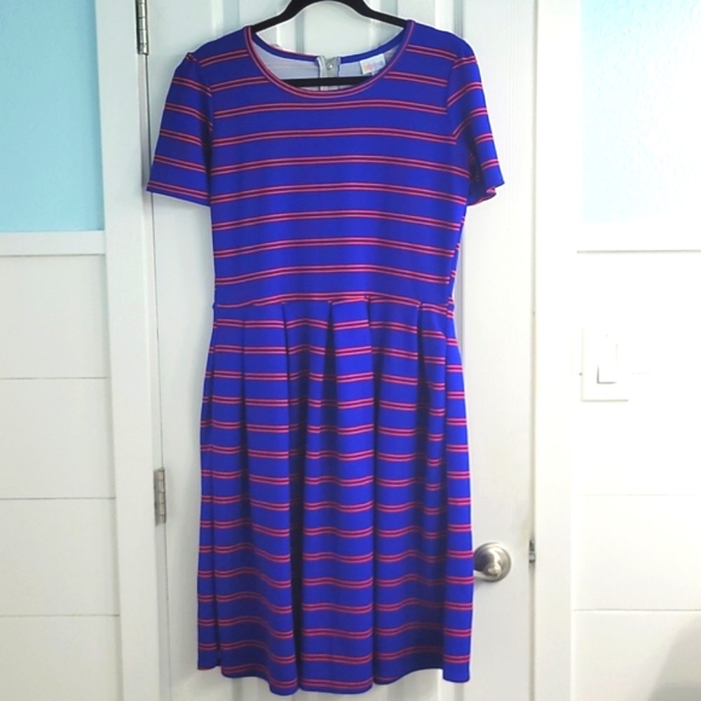 Super cute blue & red striped short sleeve dress XL LulaRoe Amelia has pockets!